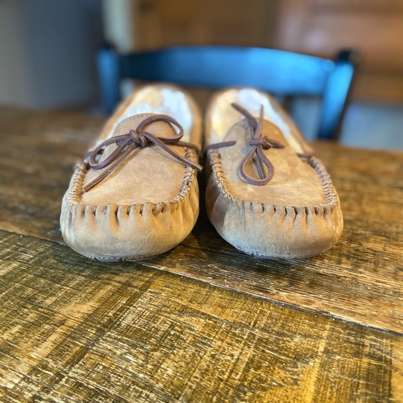 Authentic Ugg Slippers - Picture 6 of 12
